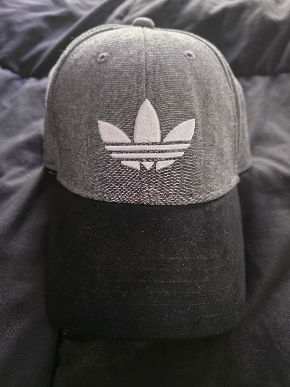 Adidas Originals Trefoil Two-Tone Snapback Hat - Grey & Black